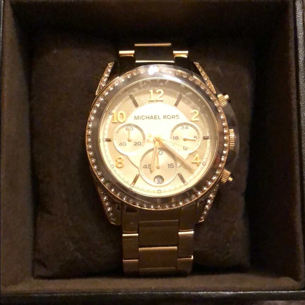 MK Watch